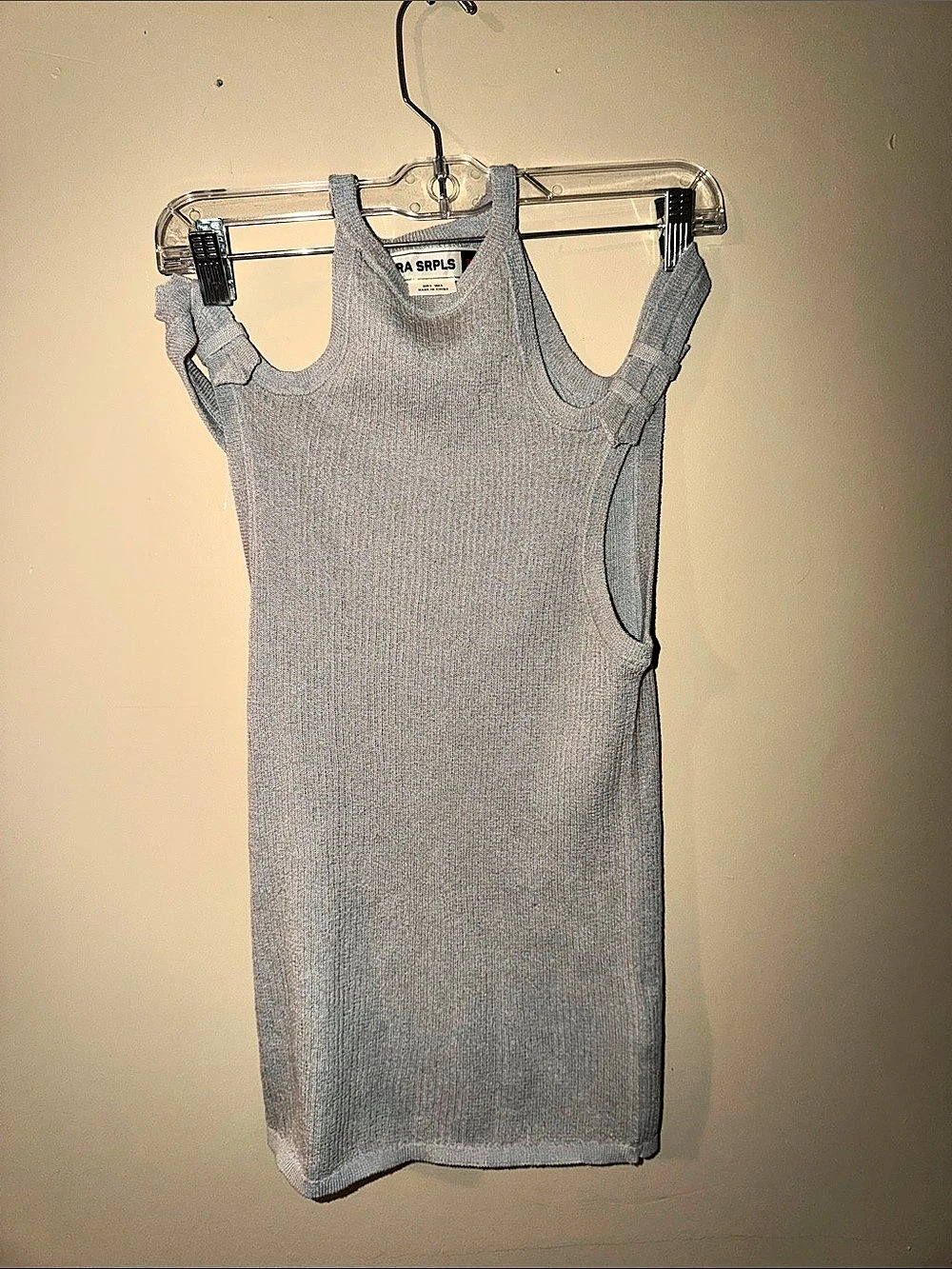 Zara Knit cold shoulder Size Medium